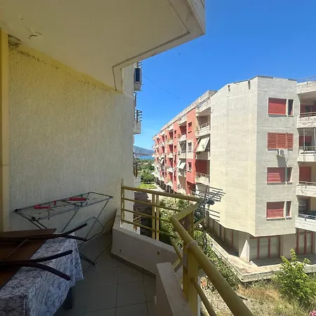 Апартаменты Orikum House